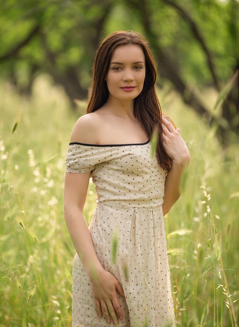 Аня, 22